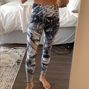 Mesh Marble Leggings